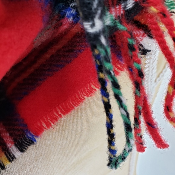 J. CREW | Reversible Wool Blend Tartan Scarf - NWT - Picture 2 of 5